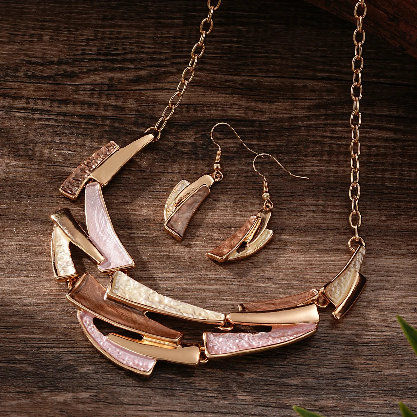 Women's Vintage Gold Necklace Earring Ring Set