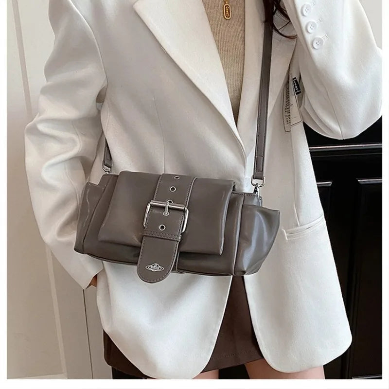 Women's Vintage Leather Baguette Shoulder Bag