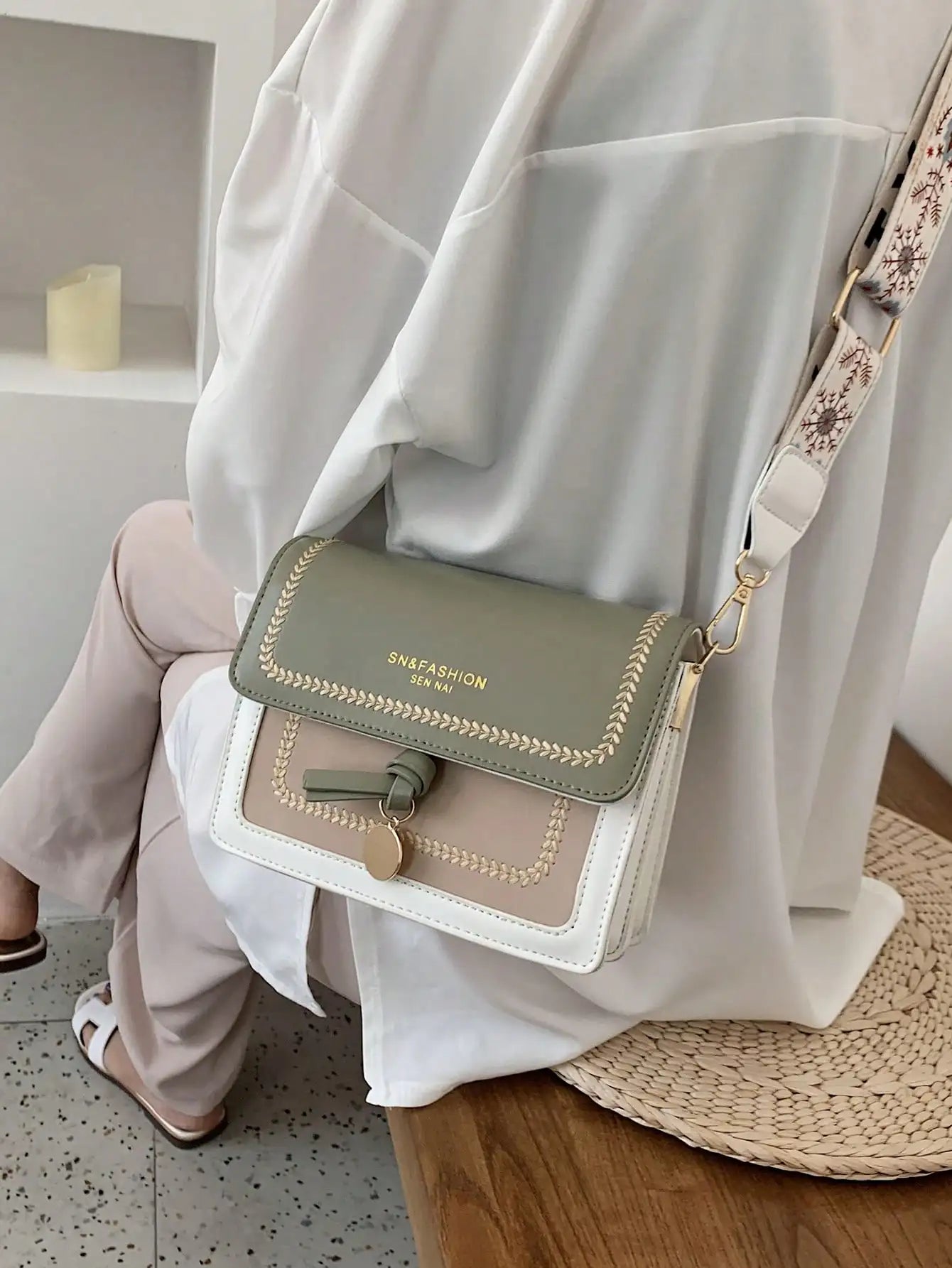 Women's Contrast Color Small Square Crossbody Bag