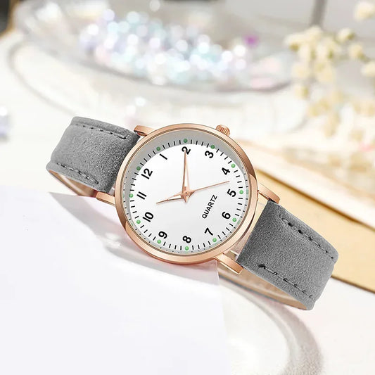 Women's Elegant Leather Bracelet Quartz Watch