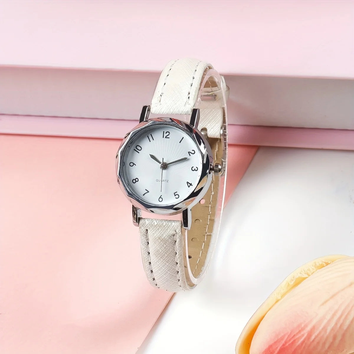 Women's Slim Leather Strap Quartz Watch