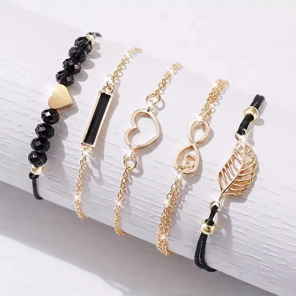 Women's Leather Quartz Watch & Bracelet Set (6pcs)