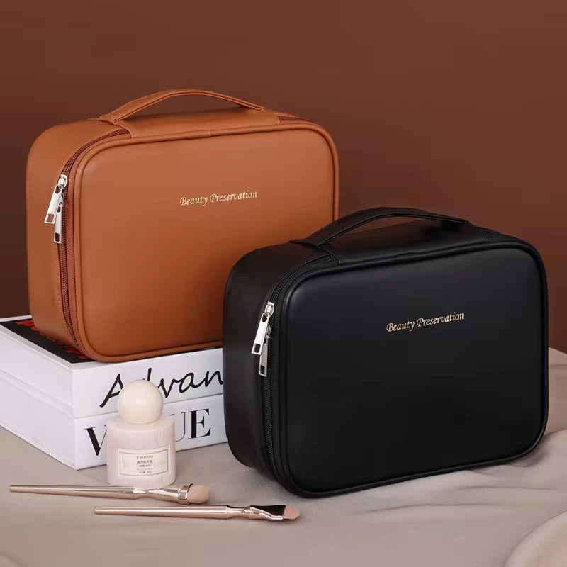 Women's Large Capacity Travel Makeup Bag