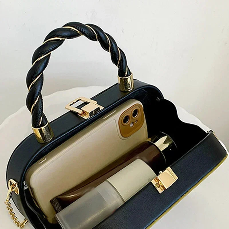 Chain Square Bag Simple