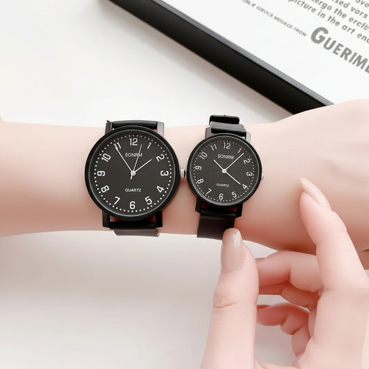 Unisex Minimalist Big Dial Silicone Quartz Watch