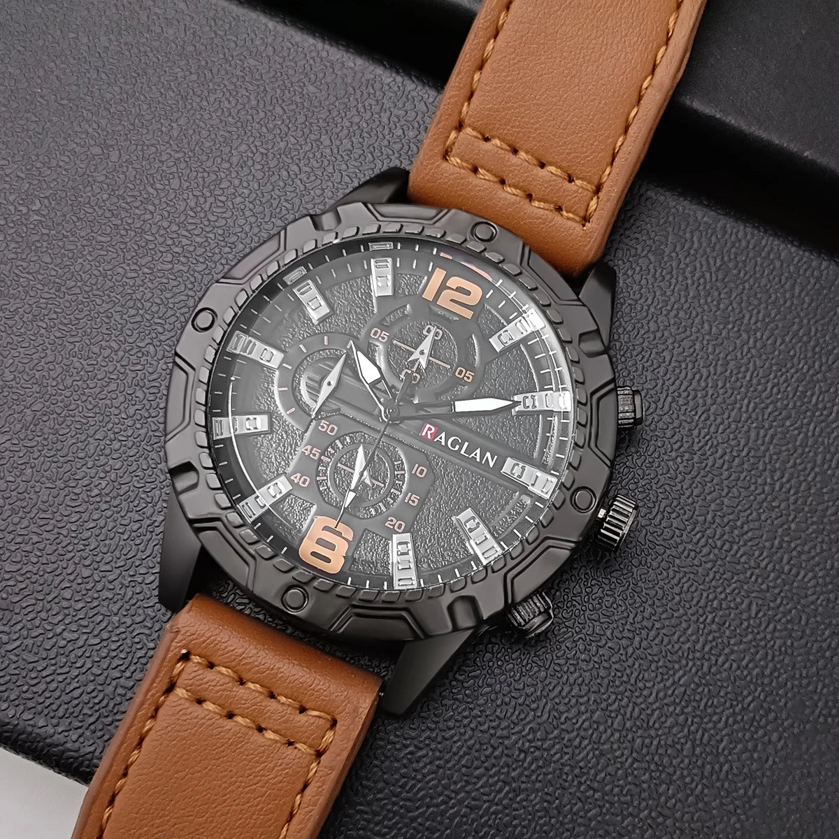 Men's Leather Strap Fashion Watch