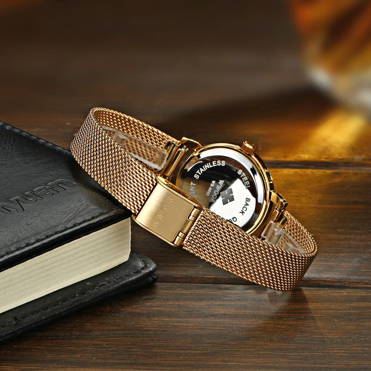 WWOOR Steel Bracelet Quartz Watch