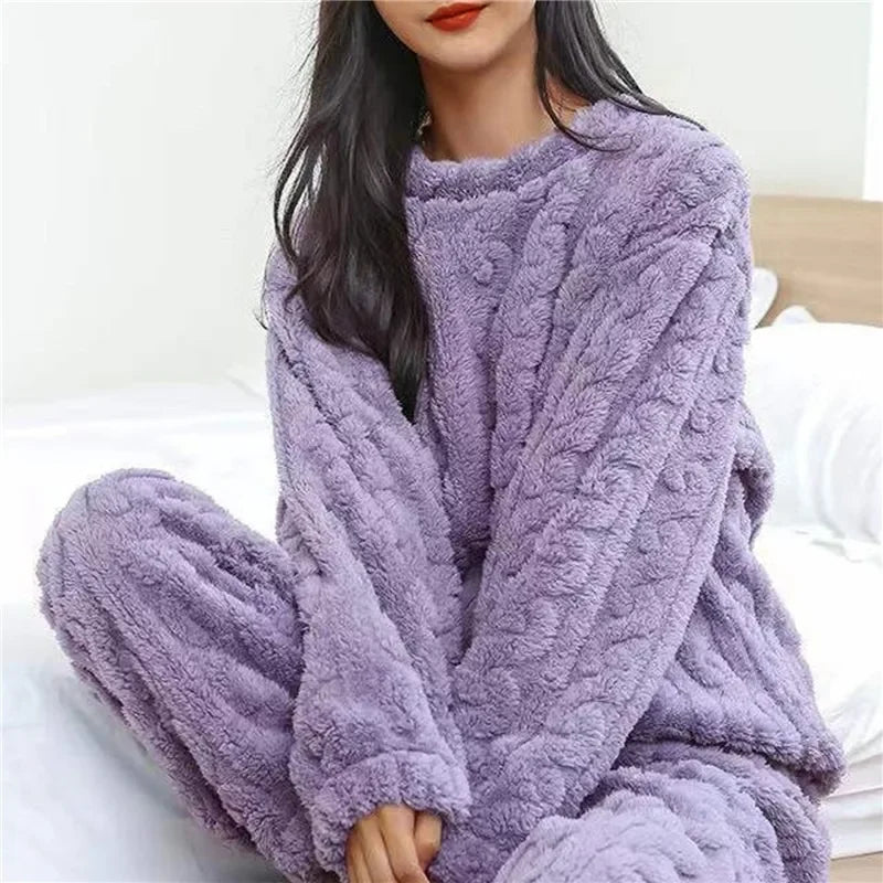 Women's Coral Velvet Jacquard Pajama Set