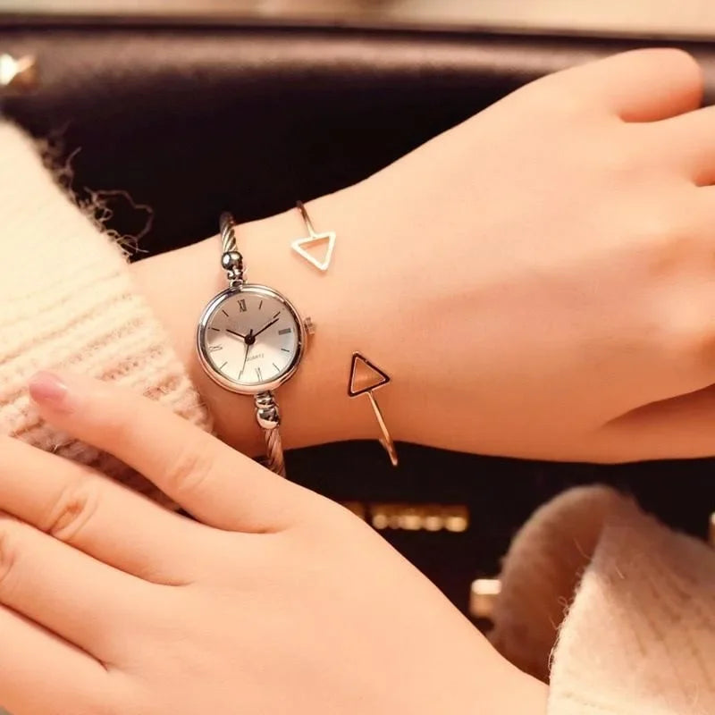 Retro Bracelet Women Watch