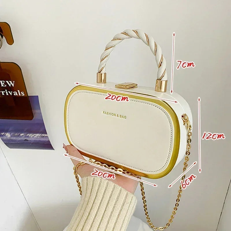 Chain Square Bag Simple