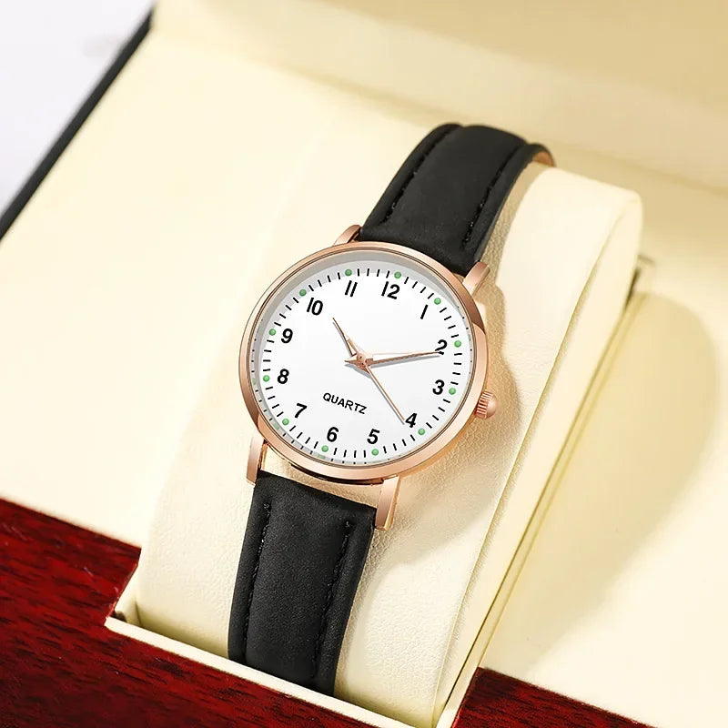 Women's Elegant Leather Bracelet Quartz Watch