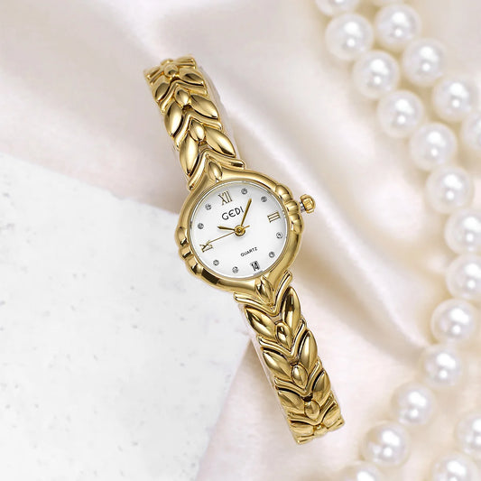 Adjustable Clasp Quartz Wristwatch