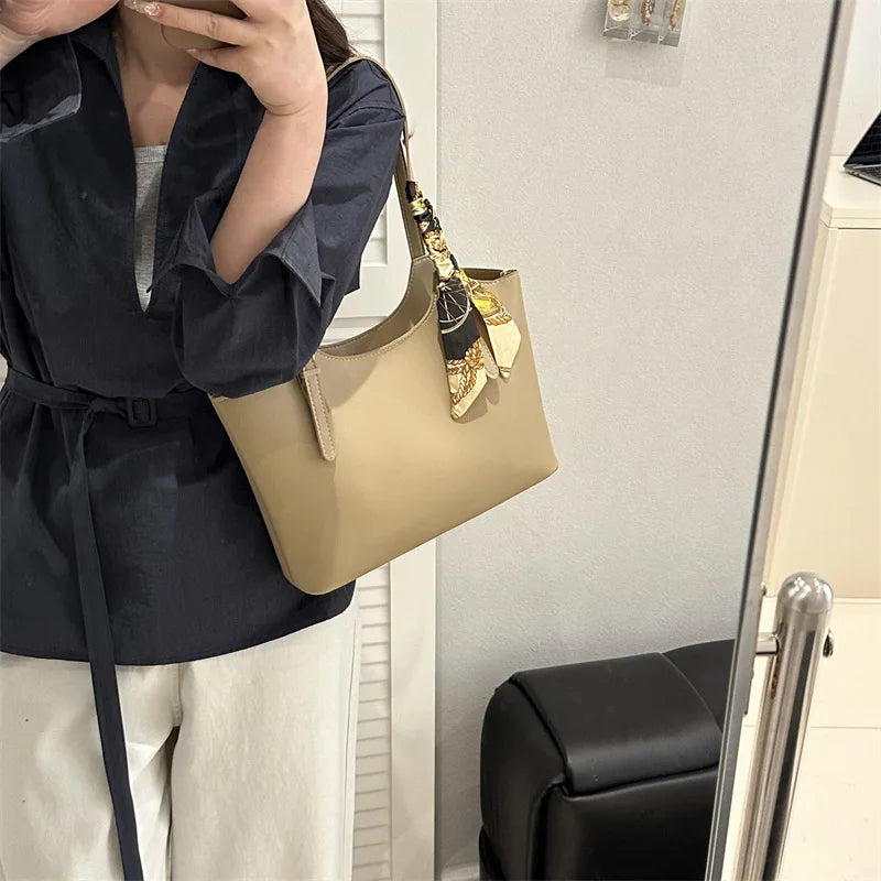 Retro Large Casual Tote Bag