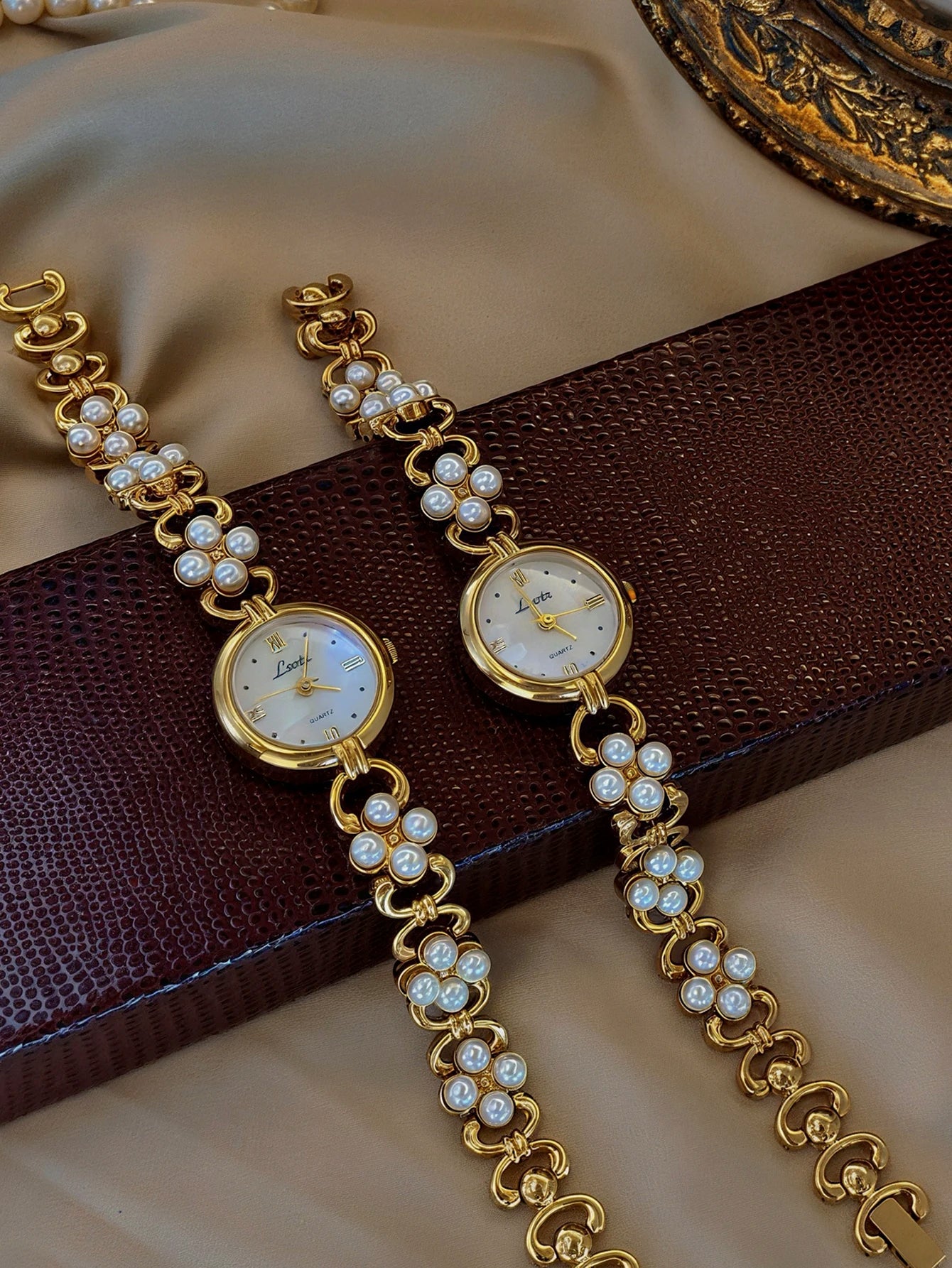 Pearl Mother-of-Pearl Quartz Watch