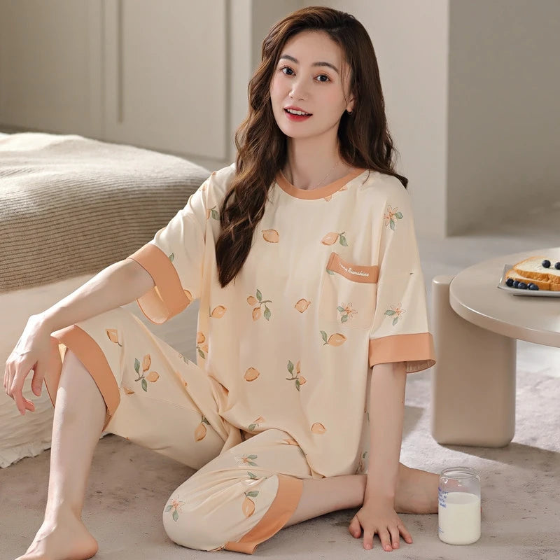 Women's Floral Round Neck Pajama Set Plus Size