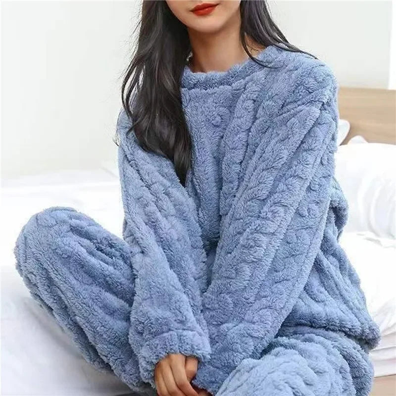 Women's Coral Velvet Jacquard Pajama Set