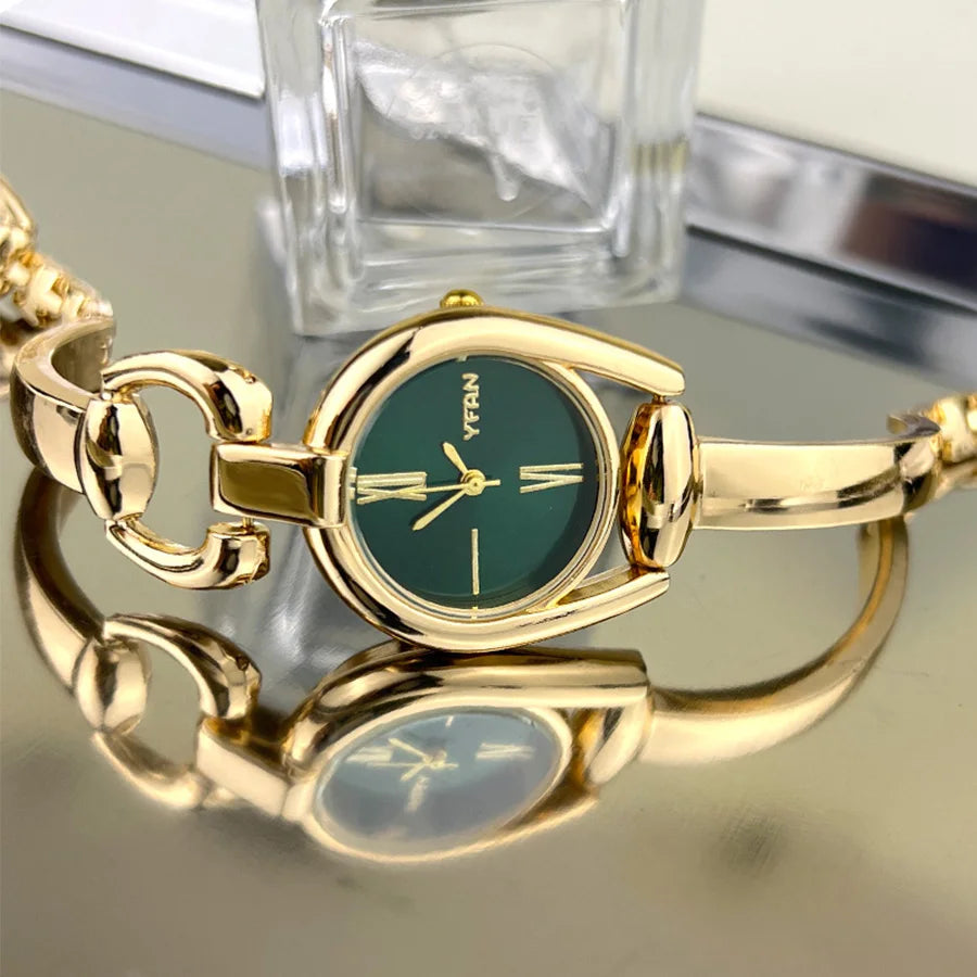 Retro Button Bracelet Watch