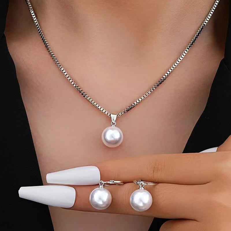 Pearl Earring Pendant Necklace Set