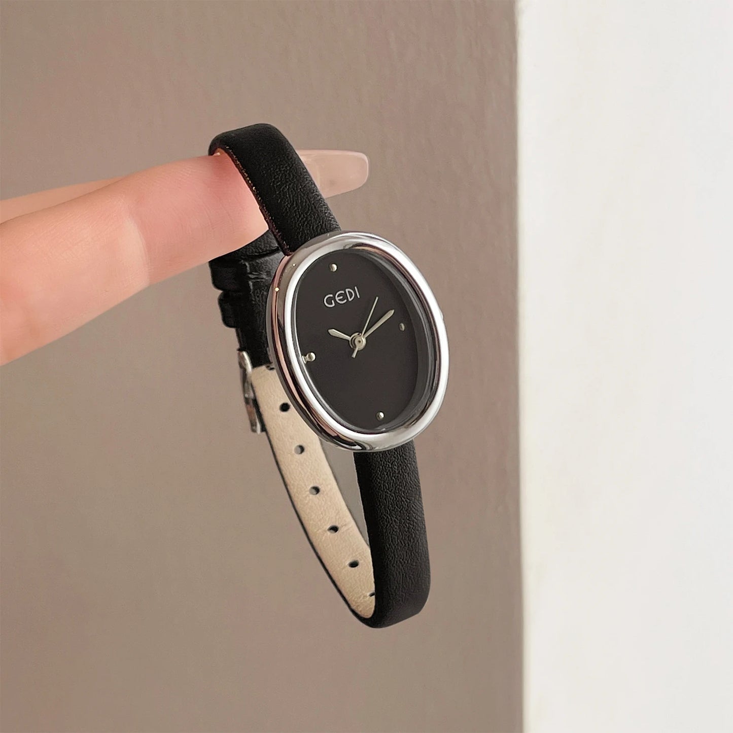 Oval Dial Leather Quartz Watch