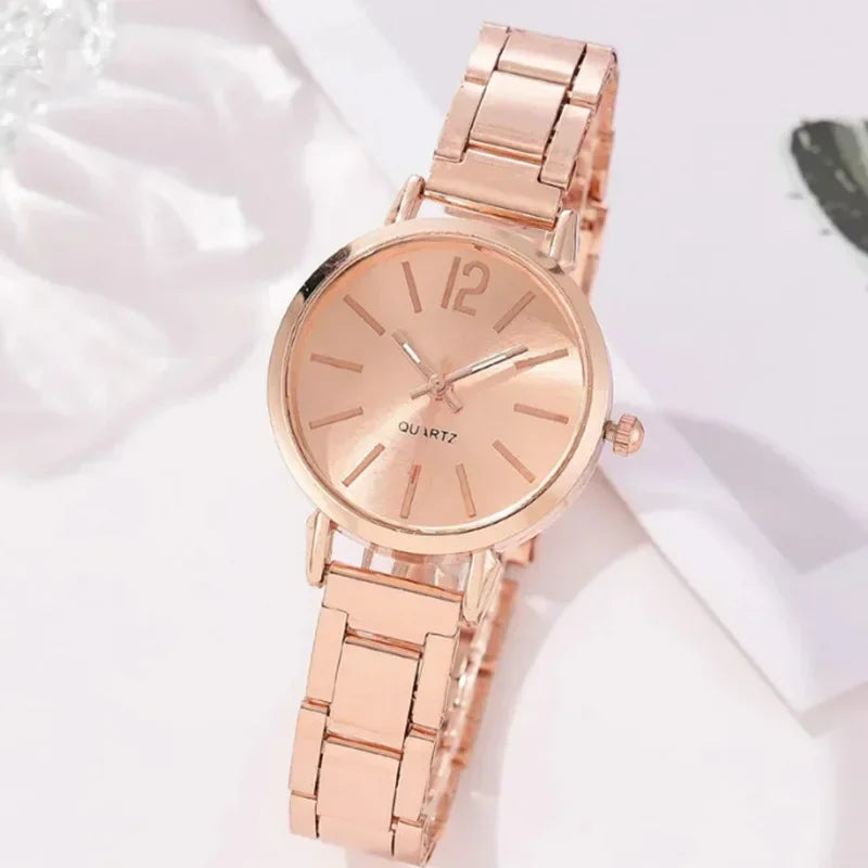 Women's Steel Strap Analog Quartz Watch