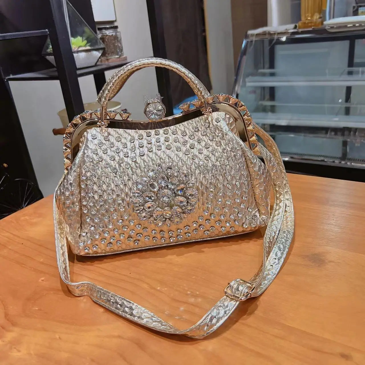 Women's Diamond Large Capacity Crossbody Bag