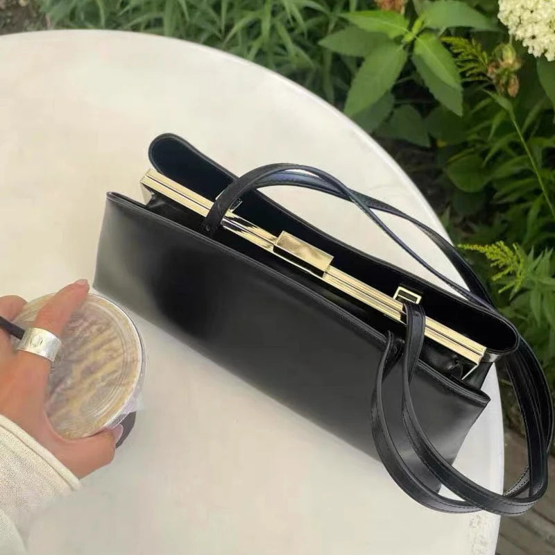 Minimalist Underarm Shoulder Bag