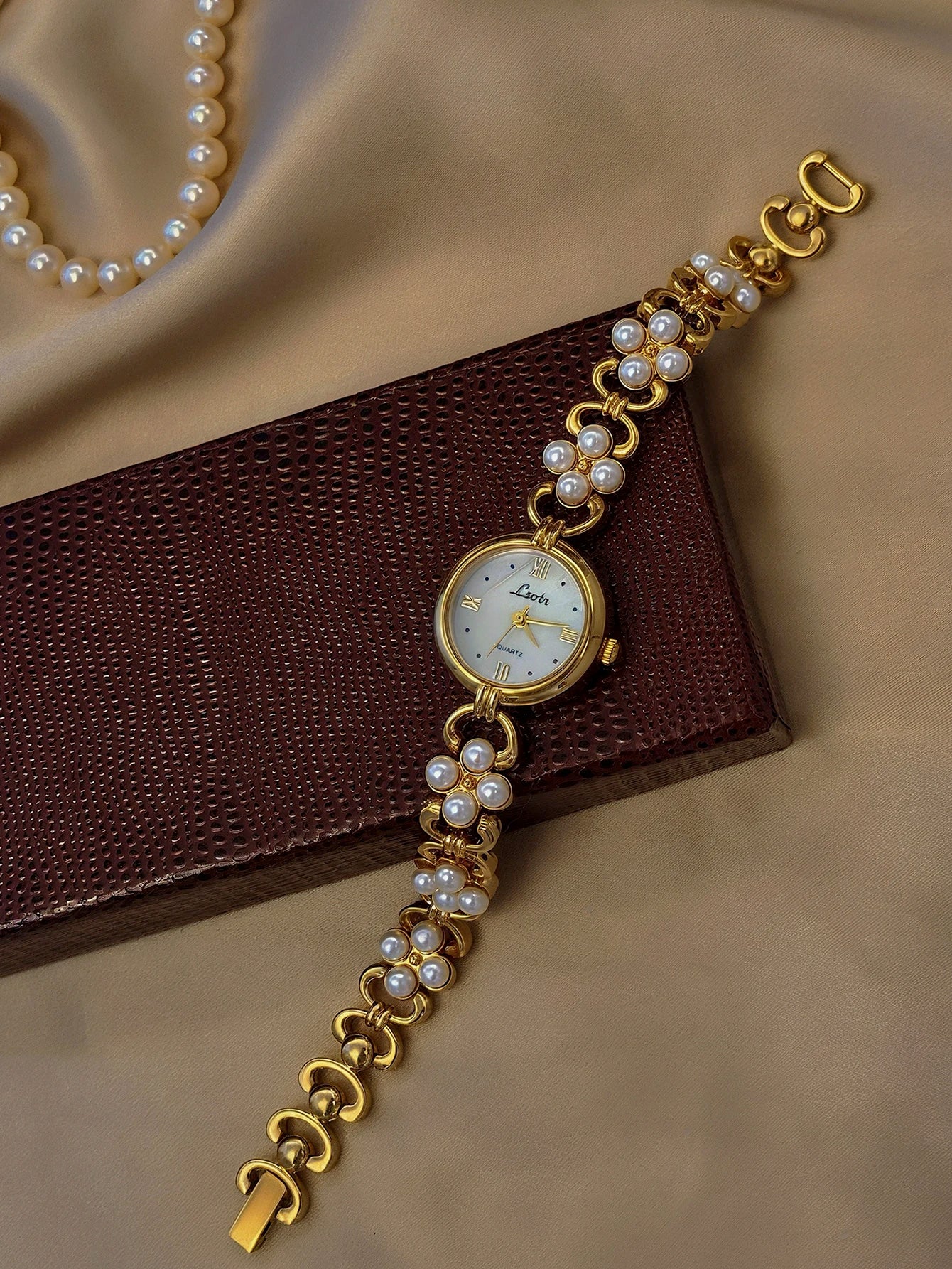 Pearl Mother-of-Pearl Quartz Watch