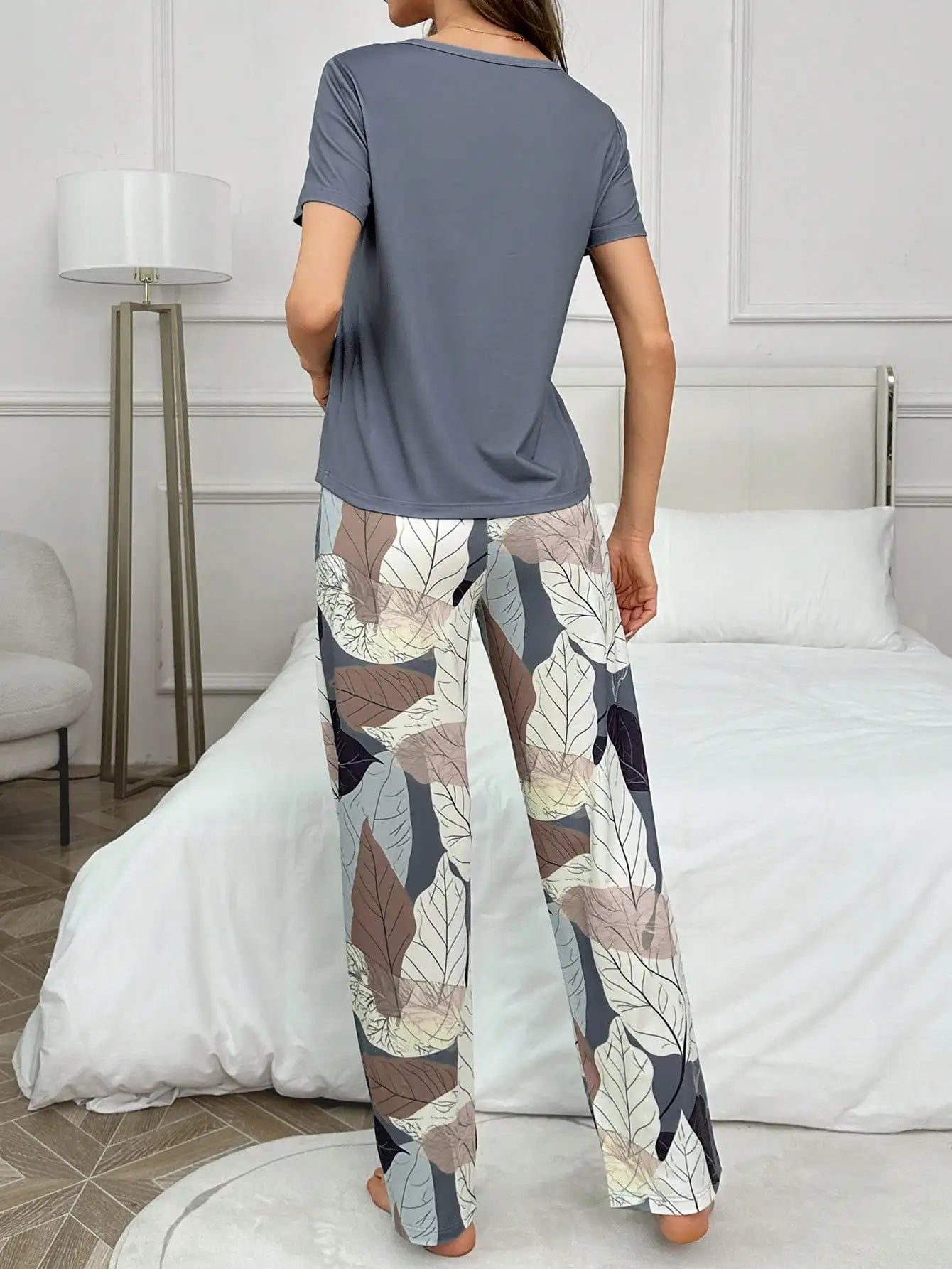 Women's Floral Short Sleeve Pajama Set