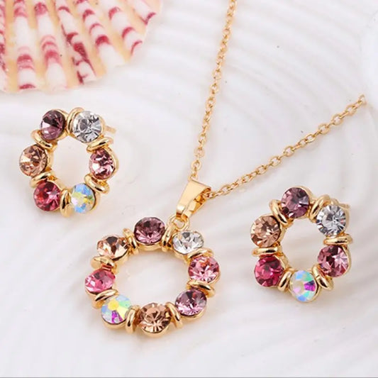 Gold Circle Diamond Jewelry Set