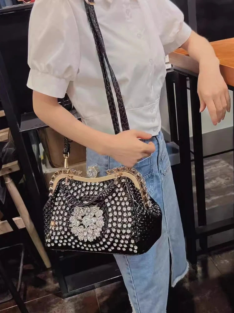 Women's Diamond Large Capacity Crossbody Bag