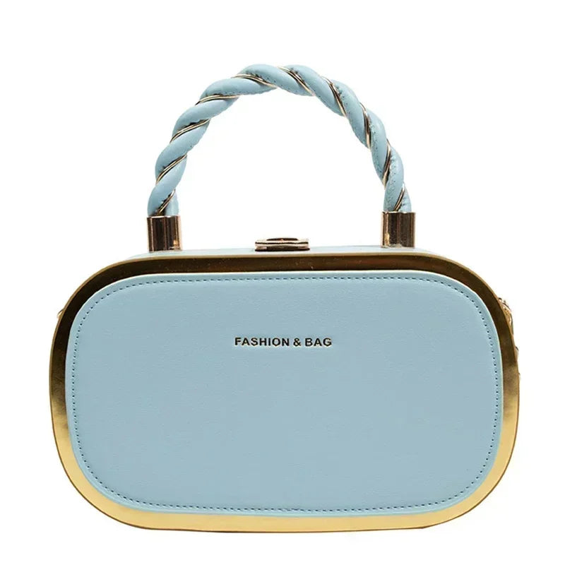 Chain Square Bag Simple