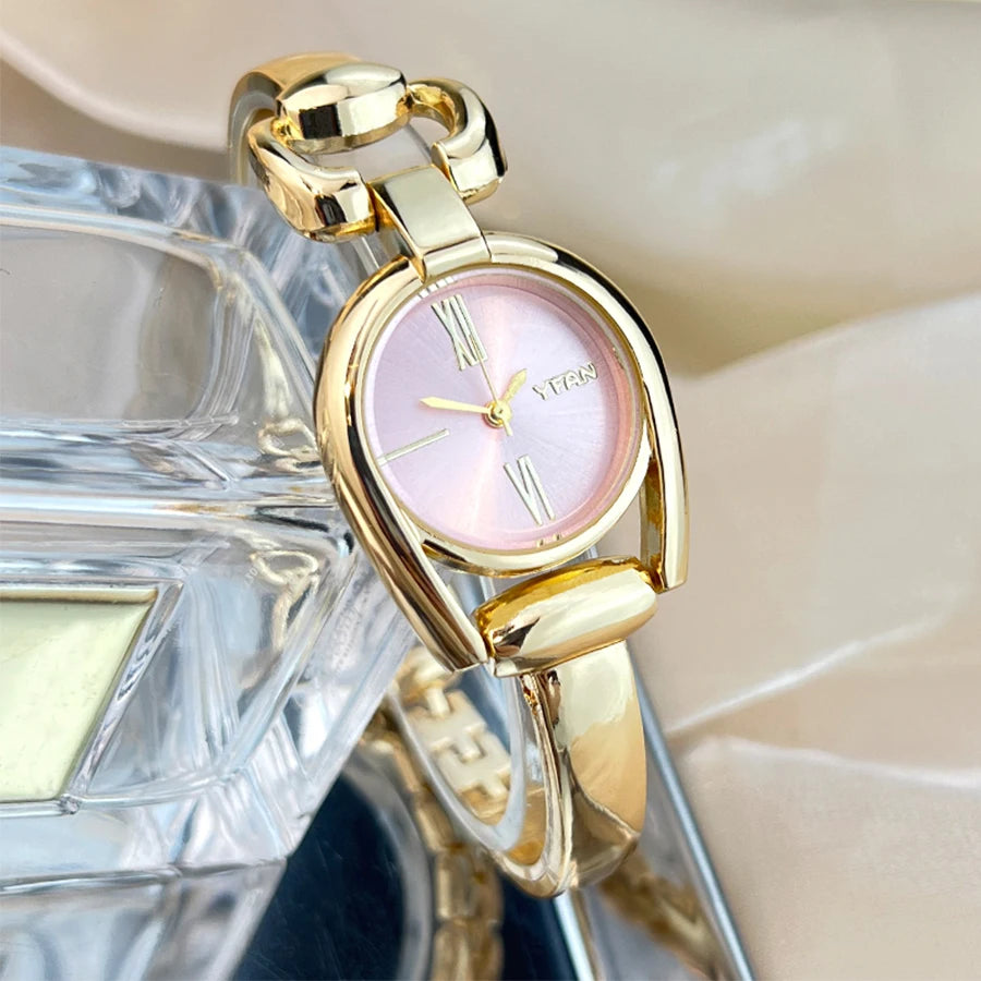 Retro Button Bracelet Watch