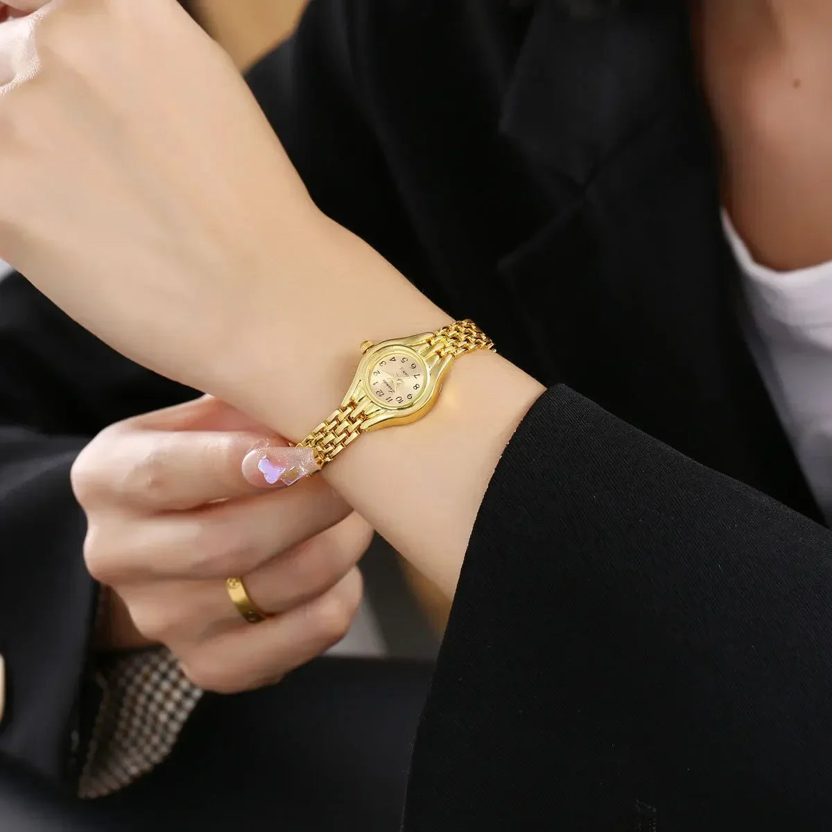 Women's Gold Bracelet Small Dial Quartz Watch
