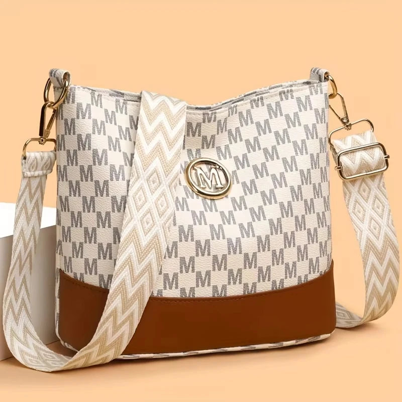 Crossbody Bag M Badge