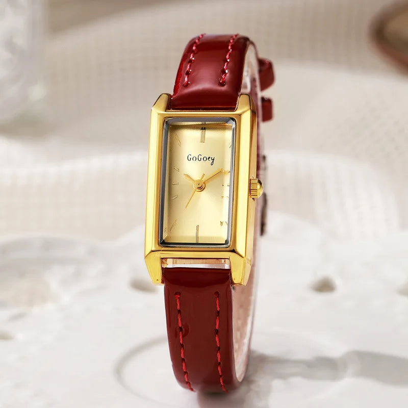Women's Retro Black Leather Quartz Watch