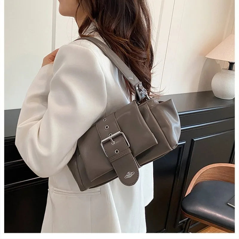 Women's Vintage Leather Baguette Shoulder Bag