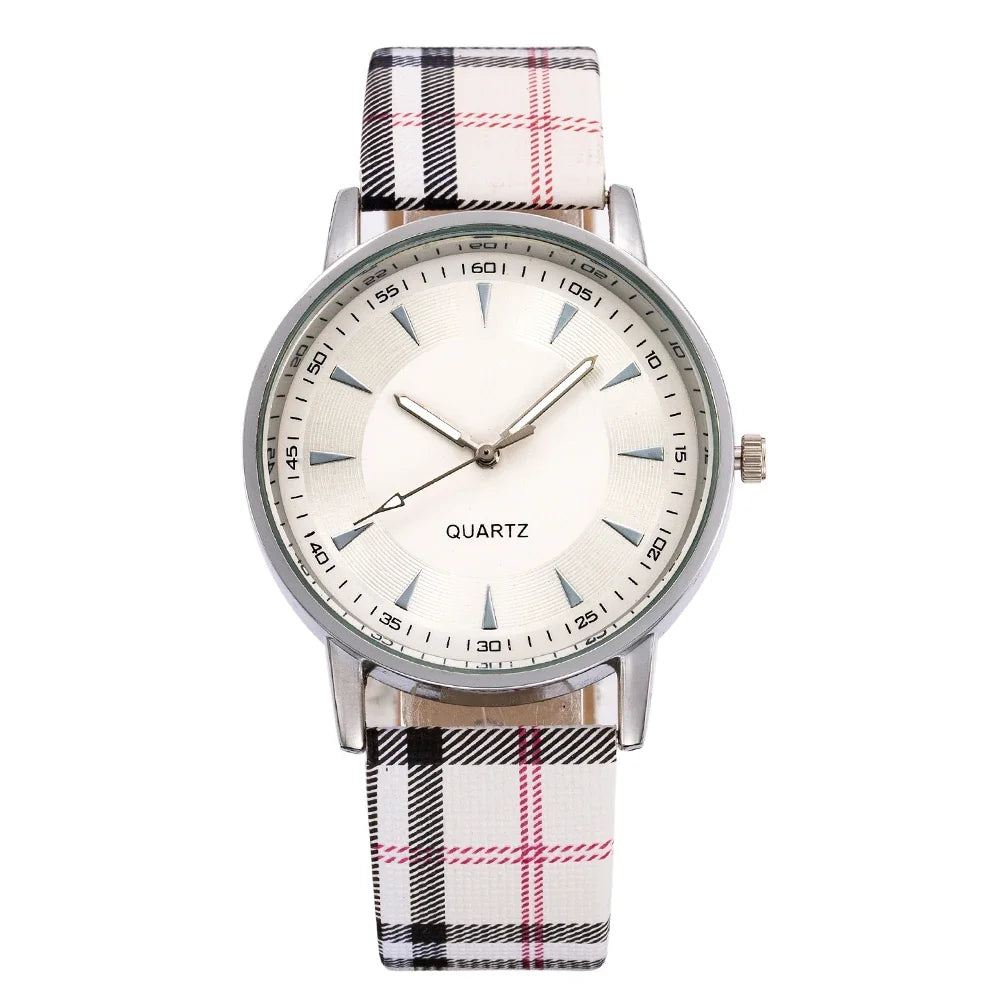 Women's Vintage Plaid Leather Quartz Watch