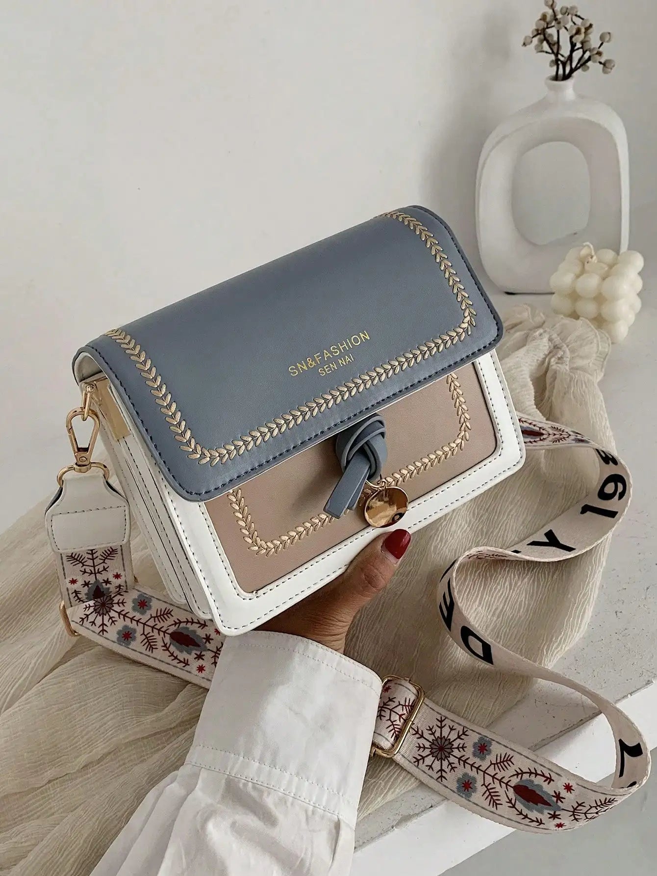 Women's Contrast Color Small Square Crossbody Bag
