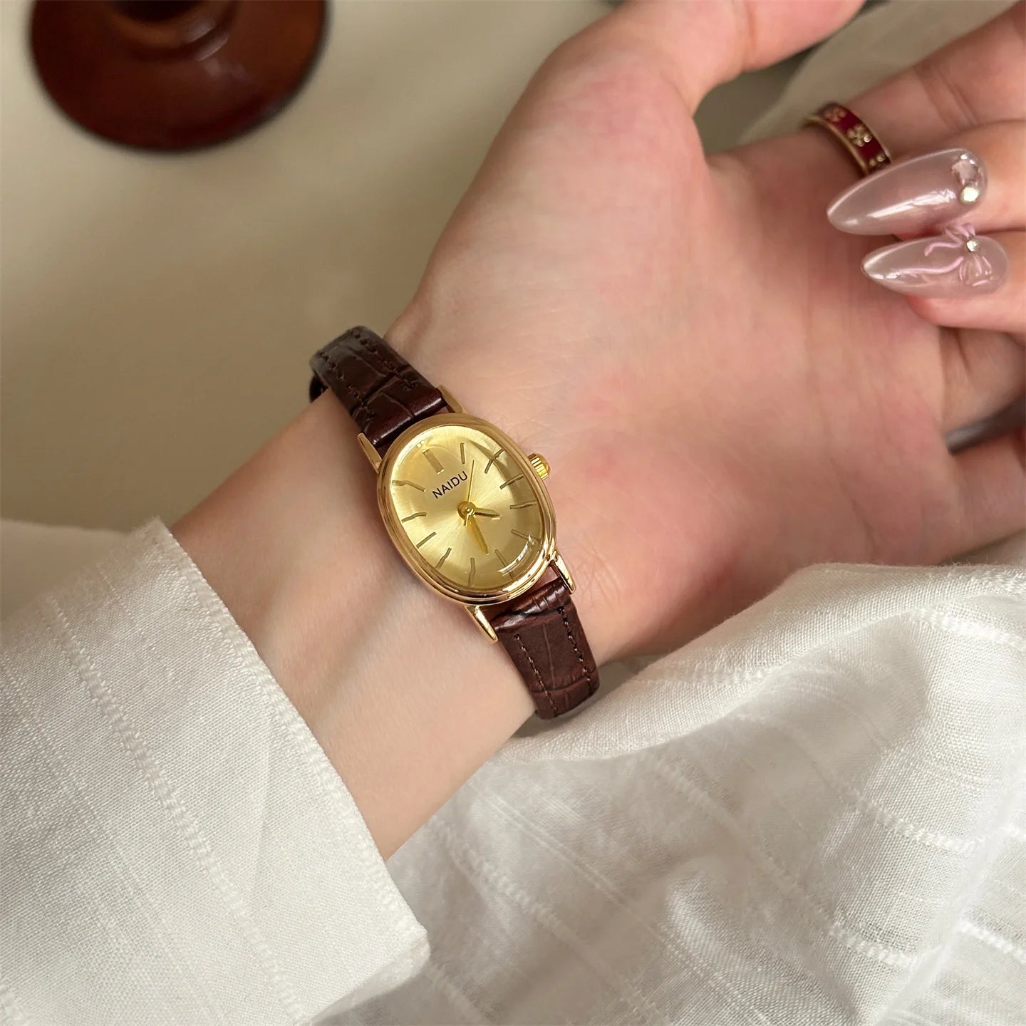 Vintage Oval Dial Ladies Watch