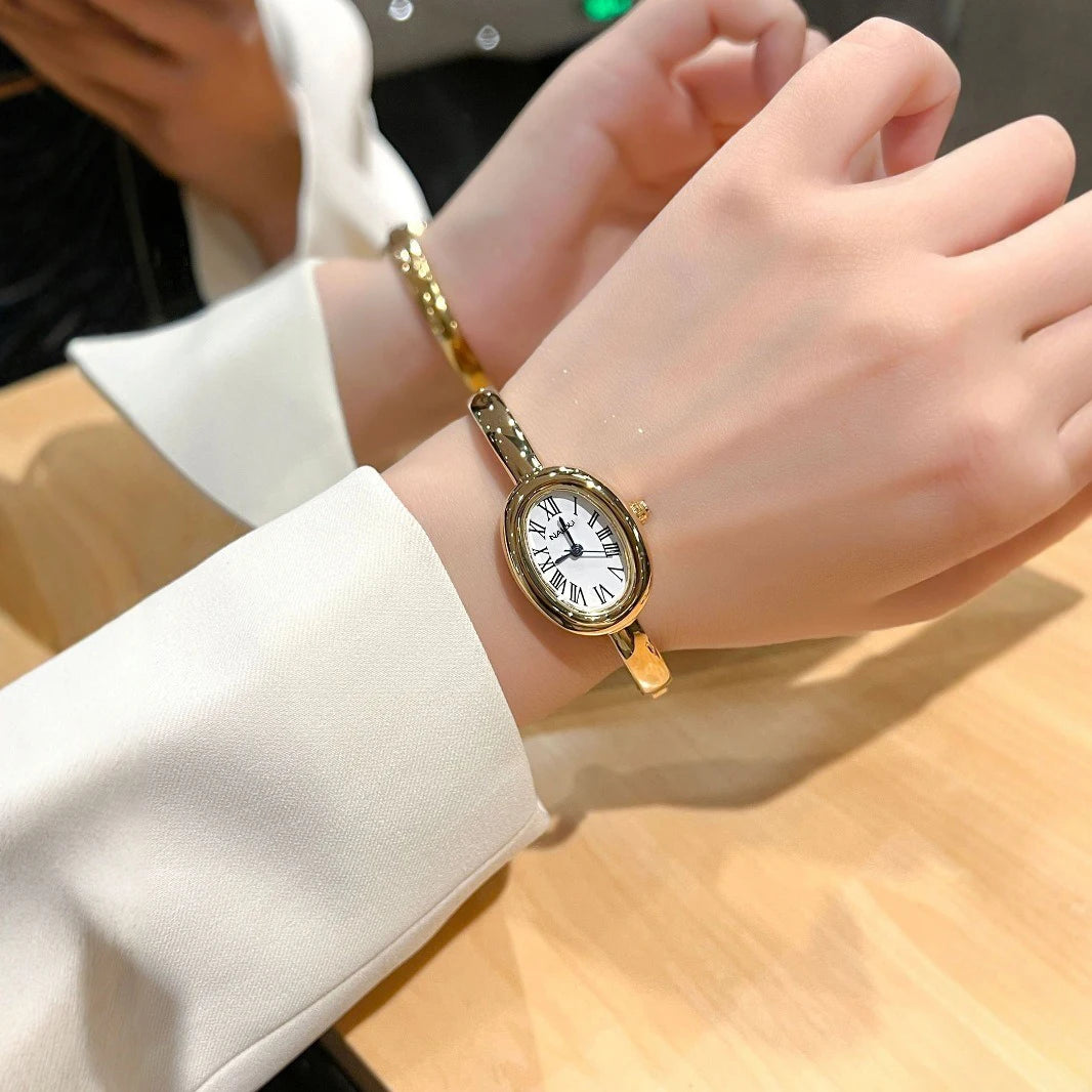 Oval Vintage Analog Watch