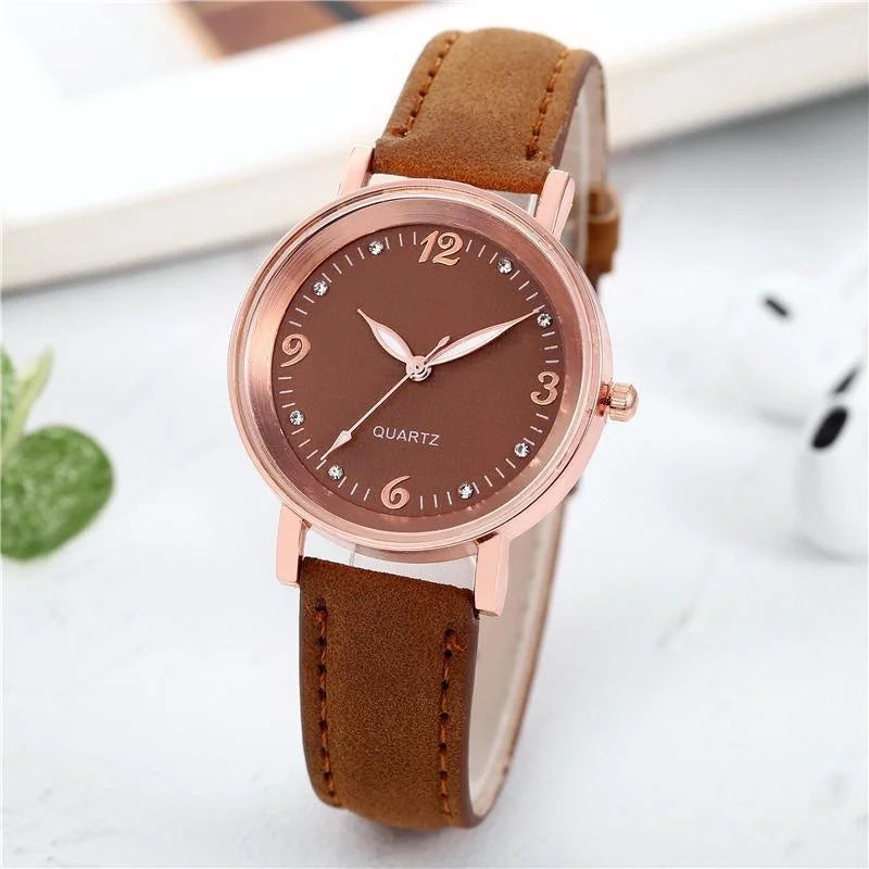 Women's Leather Band Casual Quartz Watch